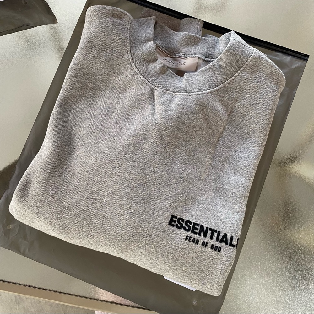 Fear of God Essentials Crewneck Sweatshirt